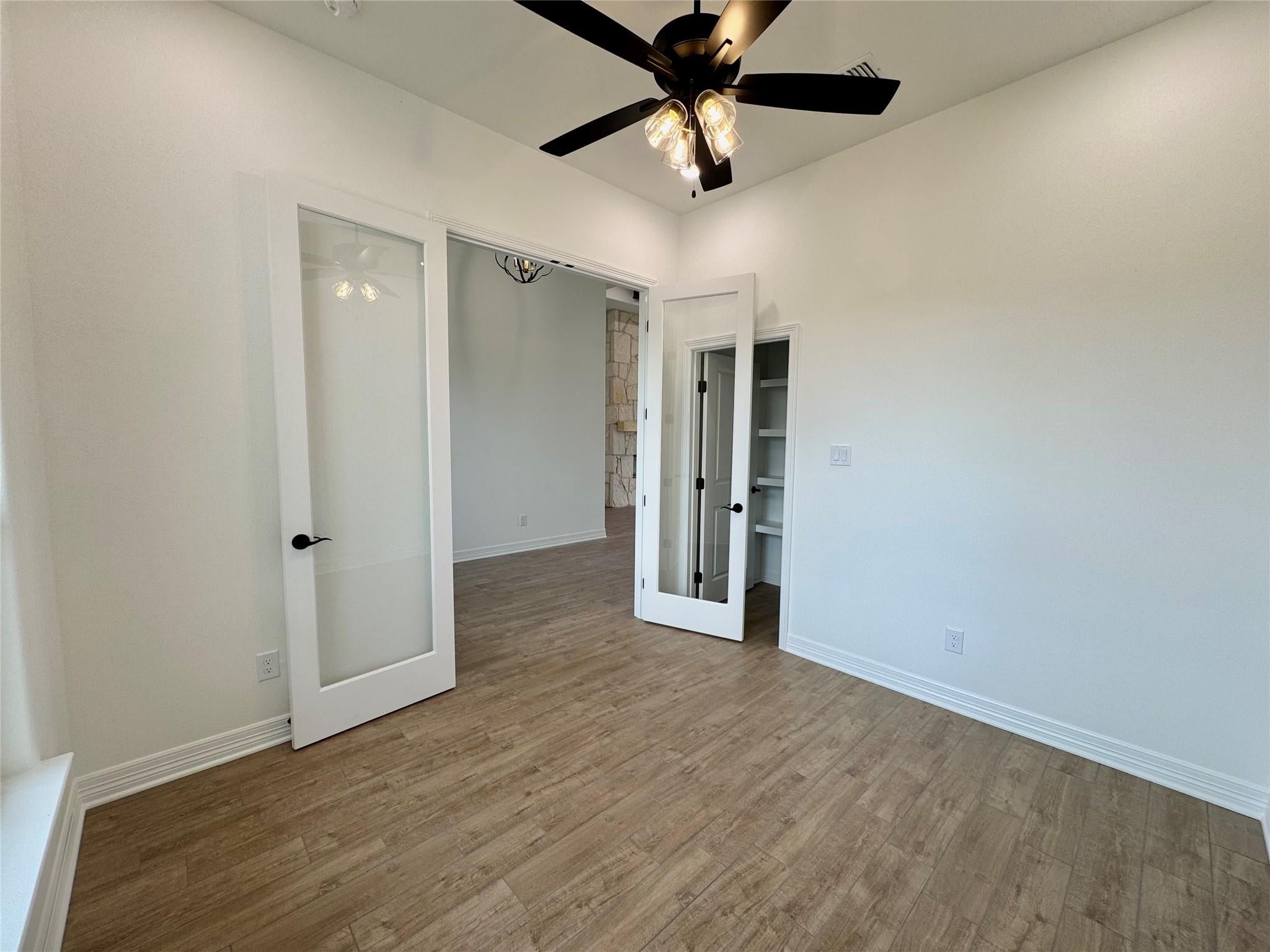 410 Hamer DR