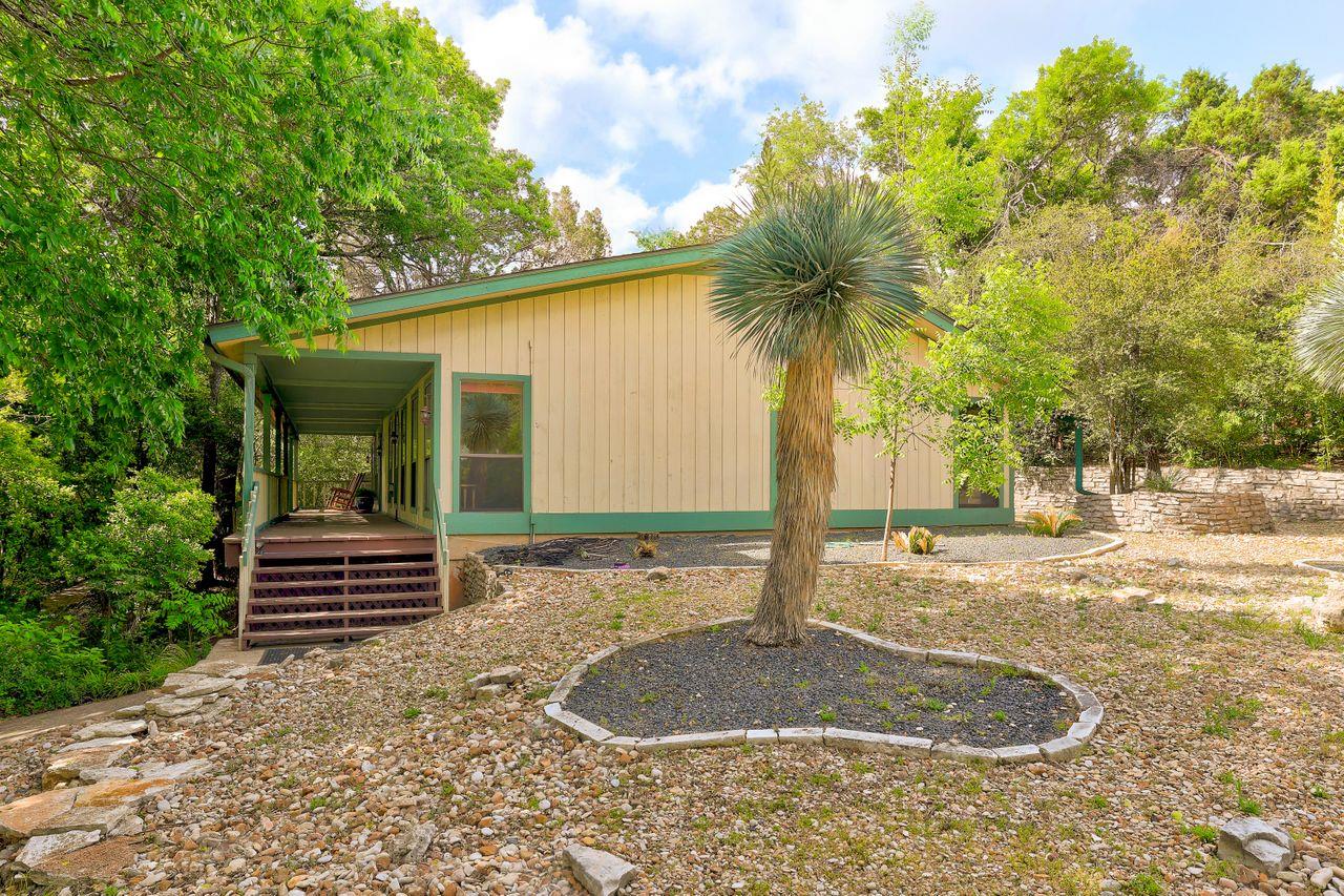 1201 Yaupon Valley RD