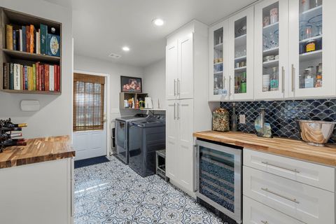 Tiny photo for 4507 Balcones Woods DR, Austin, TX 78759 (MLS # 2631045)