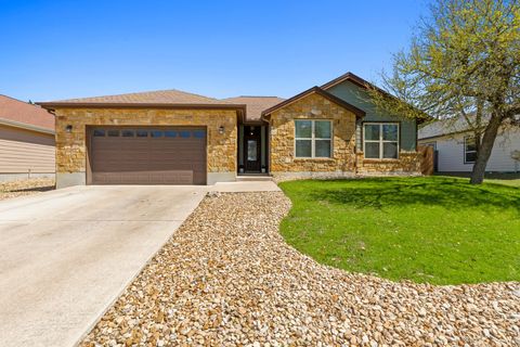 Photo of 3905 Clinton LN, Lago Vista, TX 78645 (MLS # 9059929)