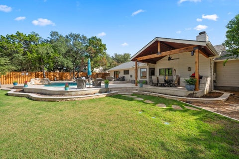 Tiny photo for 112 Los Altos DR, Lakeway, TX 78734 (MLS # 6015493)