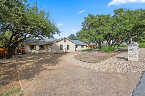 Tiny photo for 112 Los Altos DR, Lakeway, TX 78734 (MLS # 6015493)