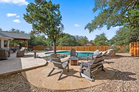 Tiny photo for 112 Los Altos DR, Lakeway, TX 78734 (MLS # 6015493)
