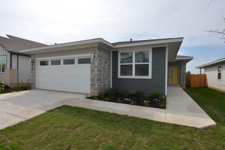 Photo 1 of 24 — 428 Agave Azul WAY, Leander, TX 78642