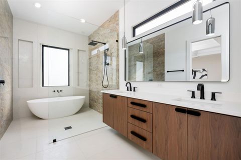 Tiny photo for 13701 Montview DR, Austin, TX 78732 (MLS # 9112849)