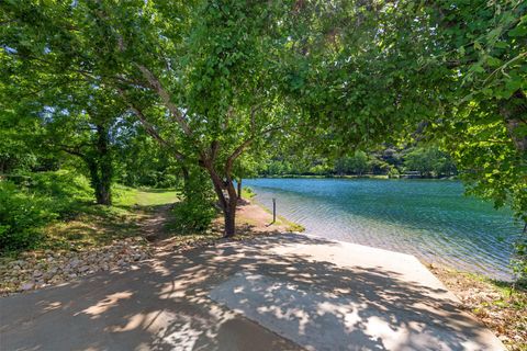 Tiny photo for 13701 Montview DR, Austin, TX 78732 (MLS # 9112849)