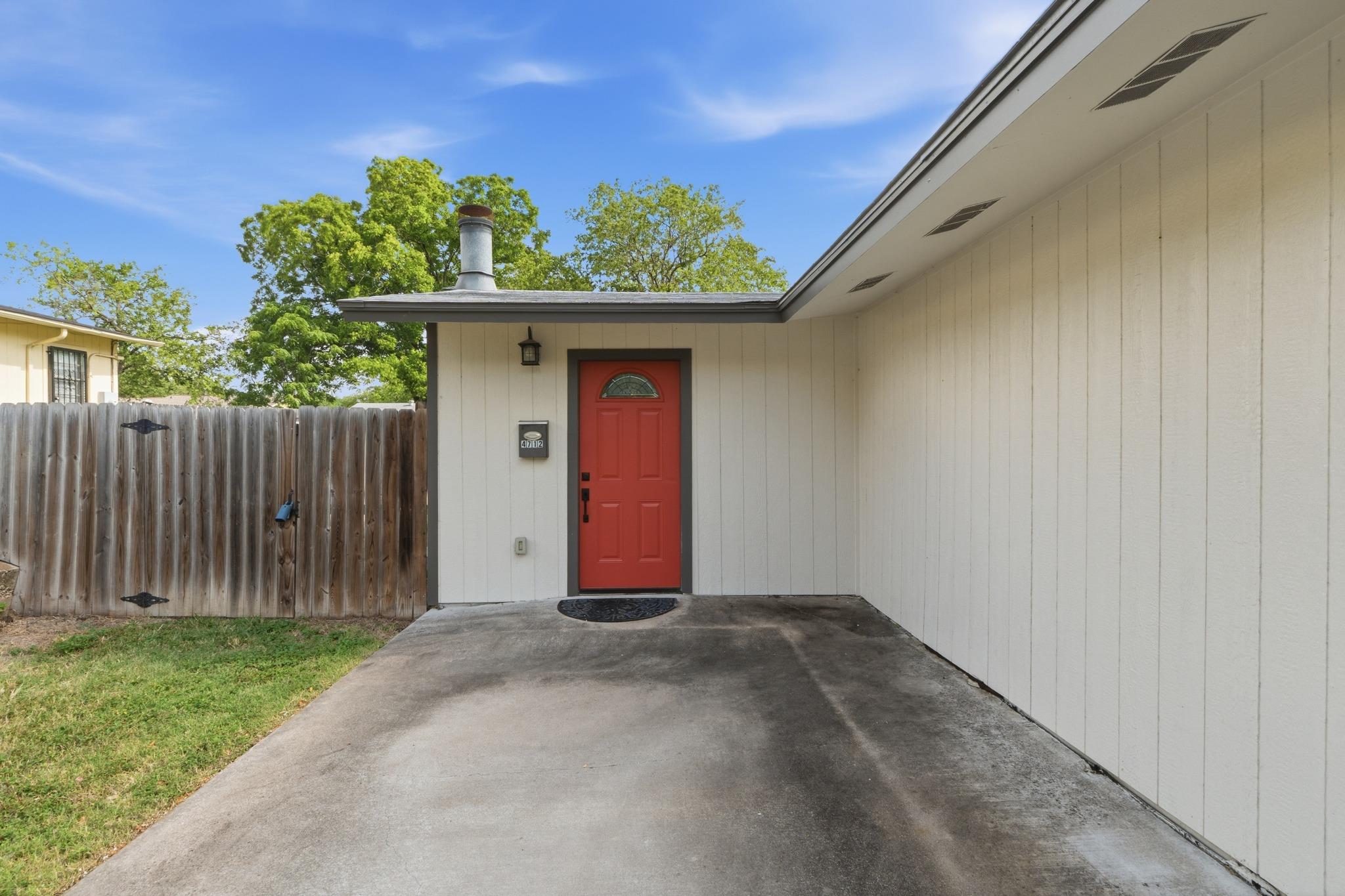 4712 Little Hill CIR