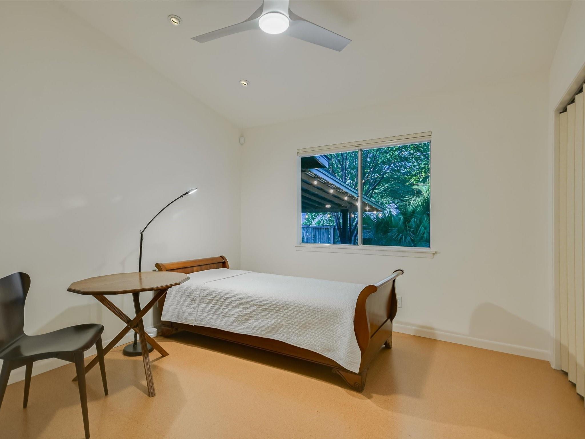 Austin, Texas 78704, United States, 4 Bedrooms Bedrooms, ,2 BathroomsBathrooms,Residential,Pending,44009