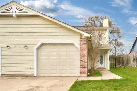 Photo of 6102 Parkwood DR #A, Austin, TX 78735 (MLS # 6618286)