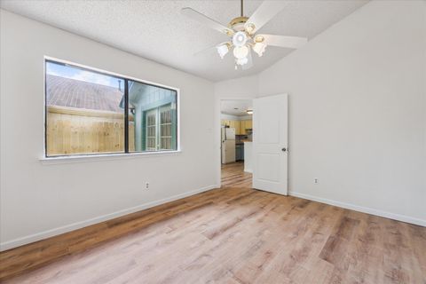 Tiny photo for 12809 Widge DR, Austin, TX 78727 (MLS # 9072752)