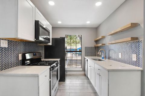 Tiny photo for 2503 Lakehurst DR, Austin, TX 78744 (MLS # 2720978)