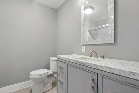 Tiny photo for 2503 Lakehurst DR, Austin, TX 78744 (MLS # 2720978)