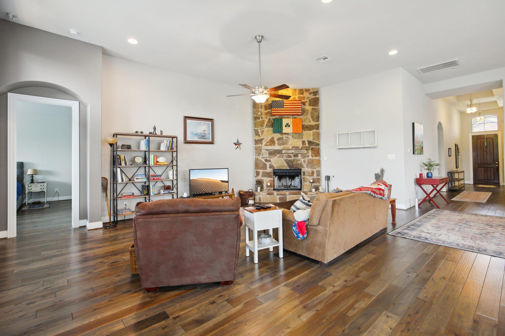 5837 Toscana TRCE