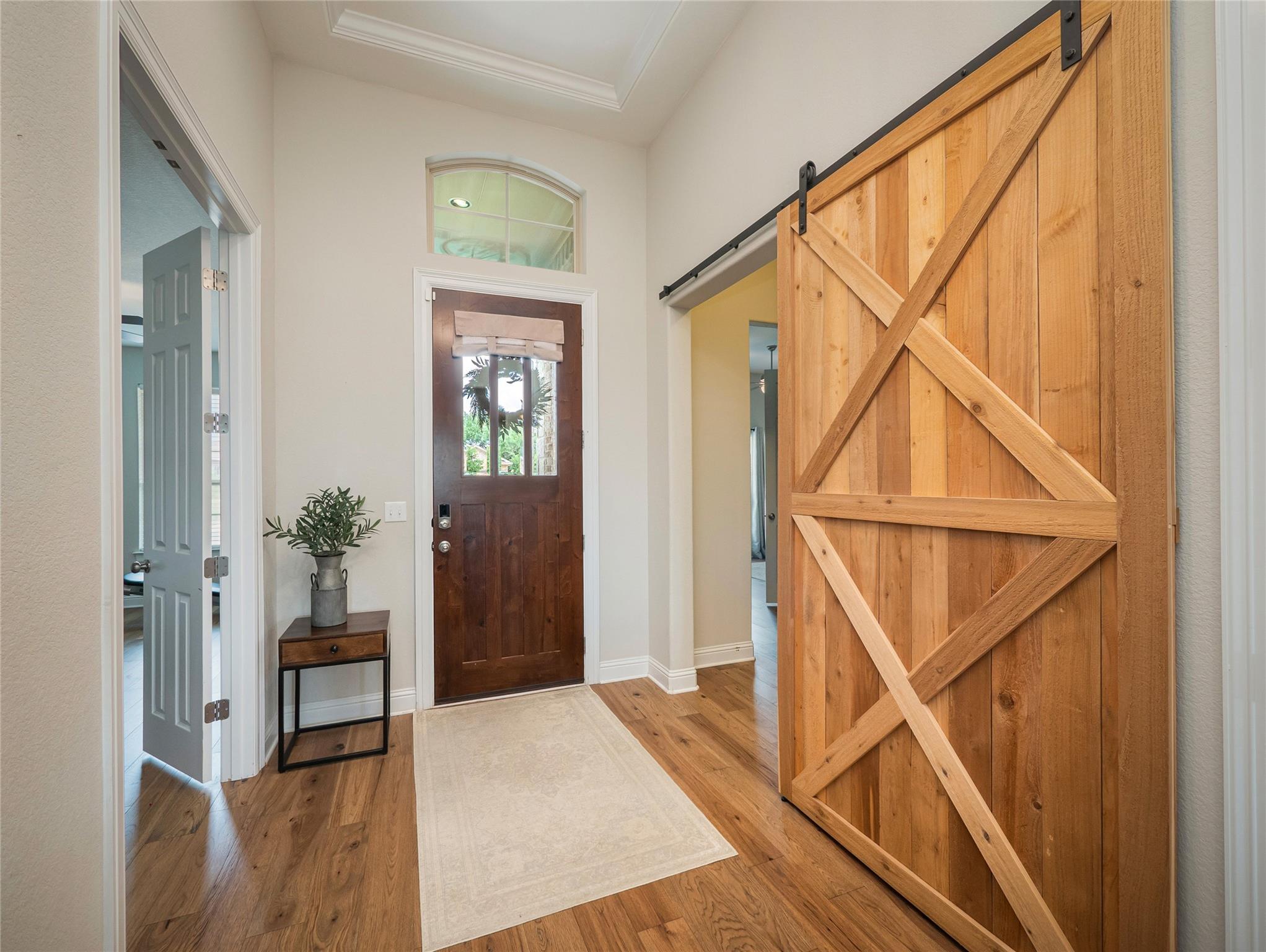 105 Strata DR