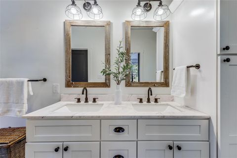 Tiny photo for 20008 Victoria Chase RD, Lago Vista, TX 78645 (MLS # 5366858)