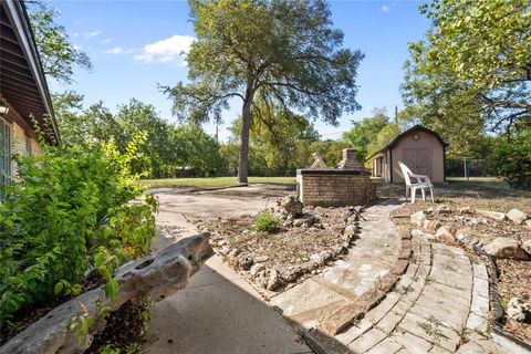 Tiny photo for 1105 E Applegate DR, Austin, TX 78753 (MLS # 7134883)
