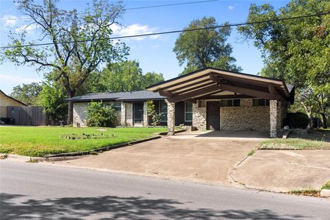 Tiny photo for 1105 E Applegate DR, Austin, TX 78753 (MLS # 7134883)