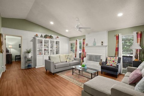 Photo of 509 Oat Meadow DR, Pflugerville, TX 78660 (MLS # 5670521)