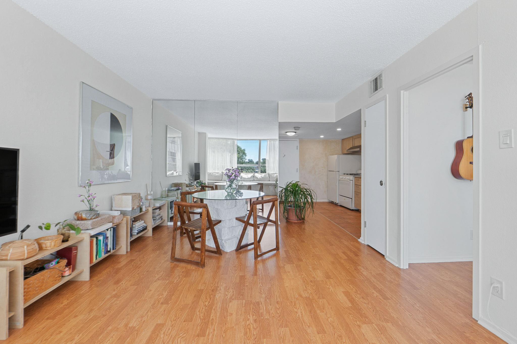 1800 Lavaca ST 413