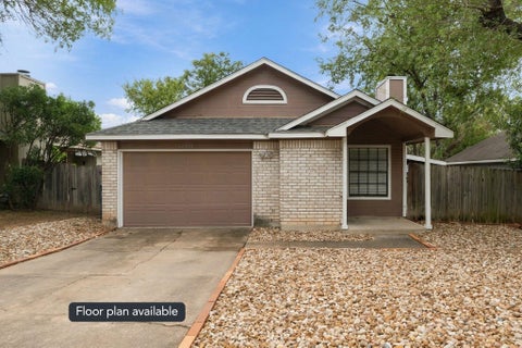Photo of 12323 Emery Oaks RD, Austin, TX 78758 (MLS # 5971843)