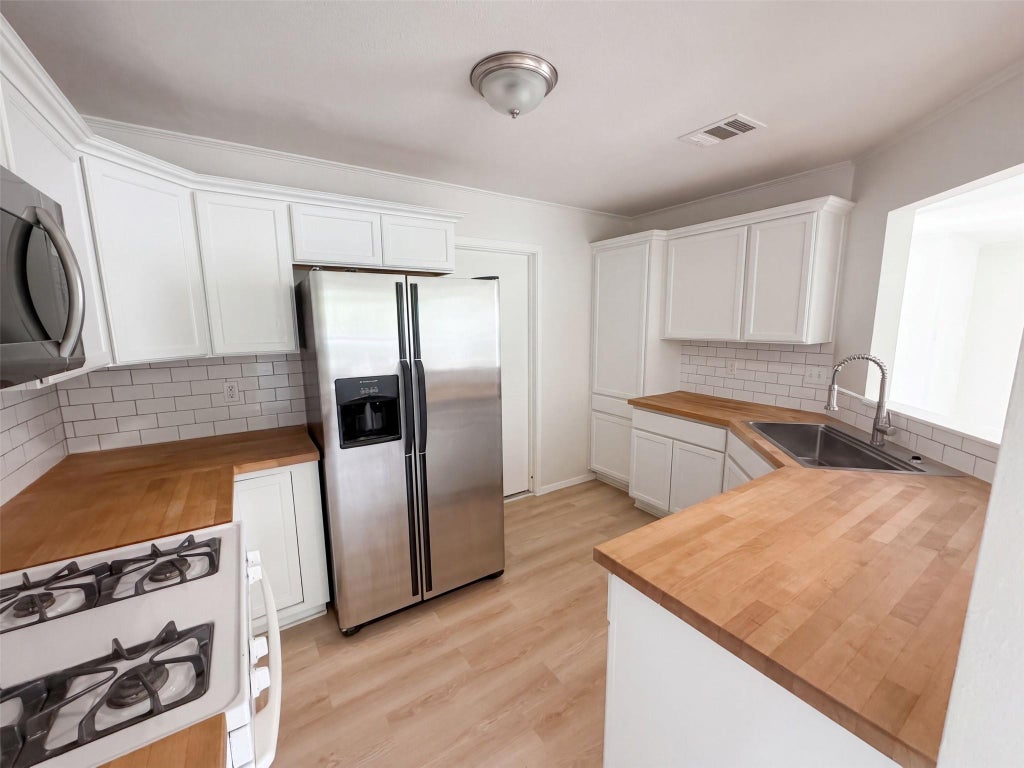 Photo of 1200 Green Terrace DR, Round Rock, TX 78664 (MLS # 3859185)