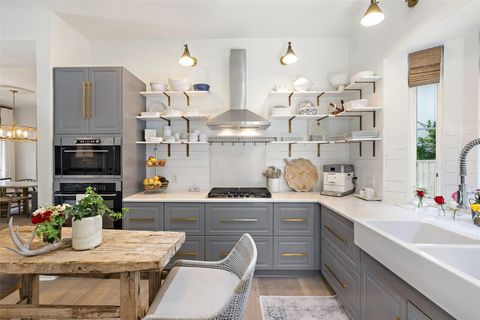 Tiny photo for 3815 Gaines CT, Austin, TX 78735 (MLS # 3379507)