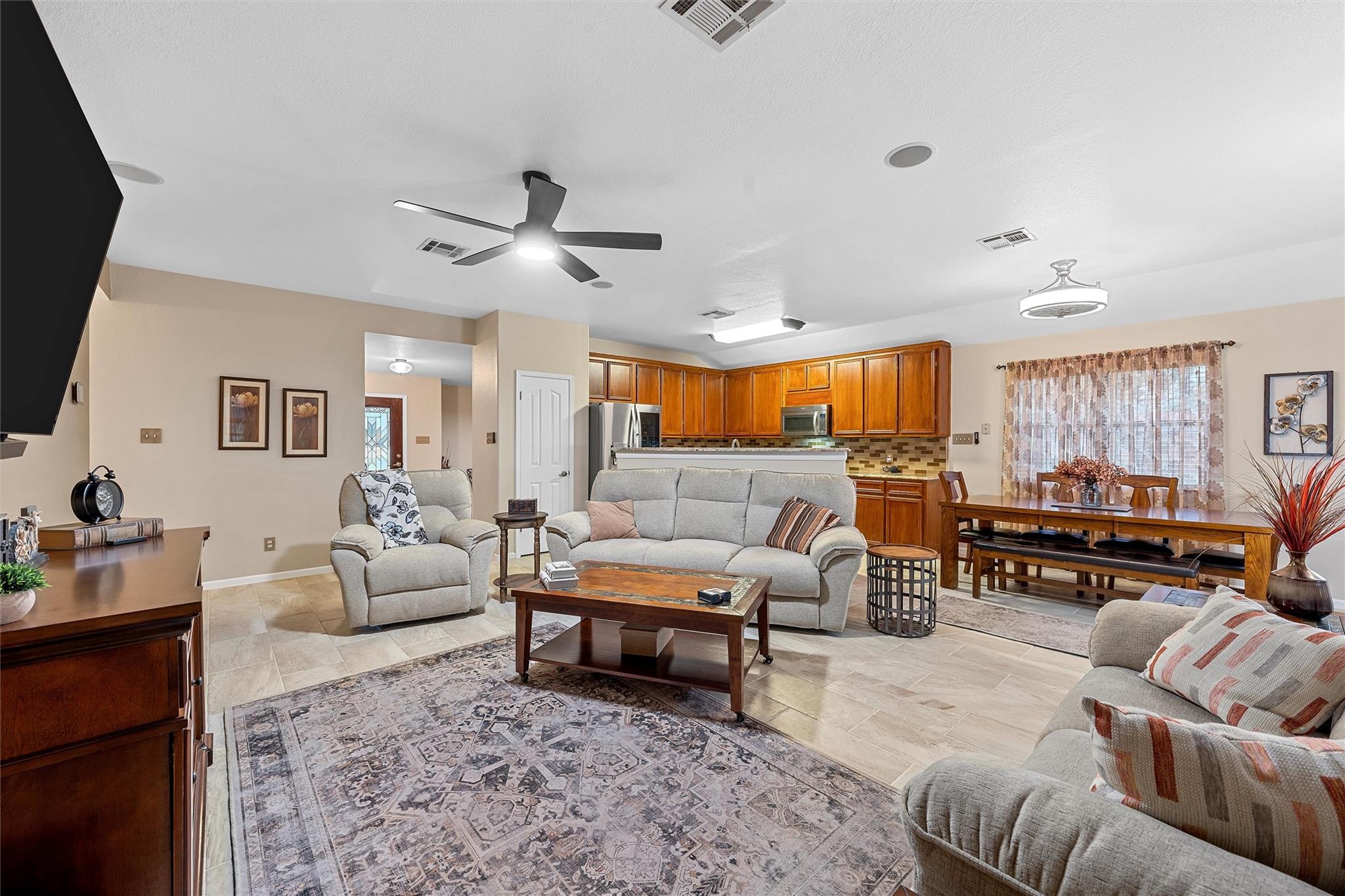 6121 Fm 439 RD