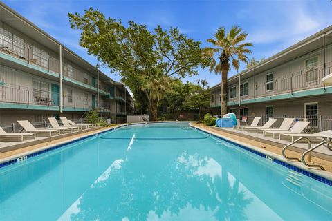 Photo of 300 Crockett ST #315, Austin, TX 78704 (MLS # 2854772)