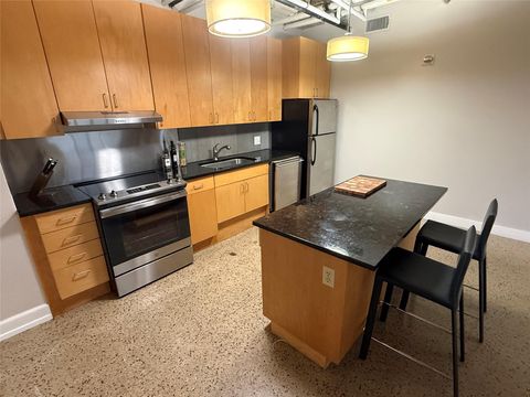 Tiny photo for 710 Colorado ST #2I, Austin, TX 78701 (MLS # 8277610)