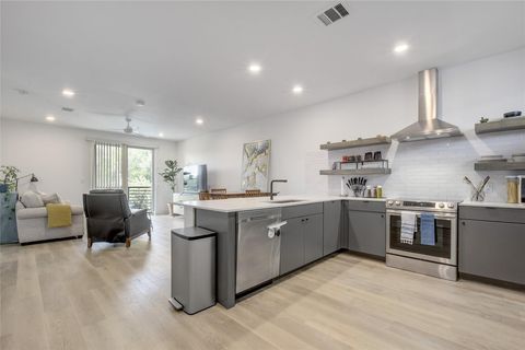 Photo of 2709 E 5th ST #2305, Austin, TX 78702 (MLS # 2653693)