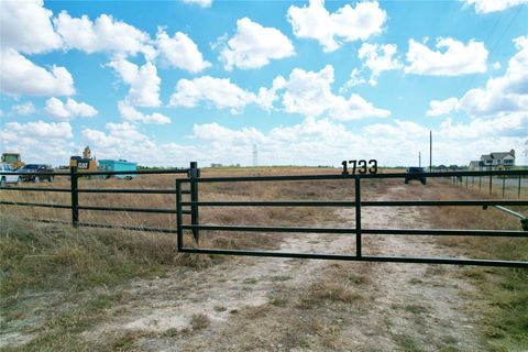 1733 Scull RD San Marcos TX 78666