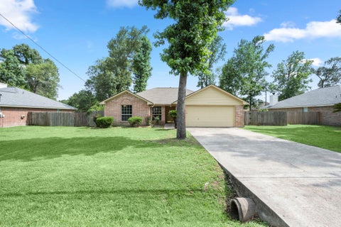 Photo of 6707 Woodland Oaks, Magnolia, TX 77354 (MLS # 8895870)