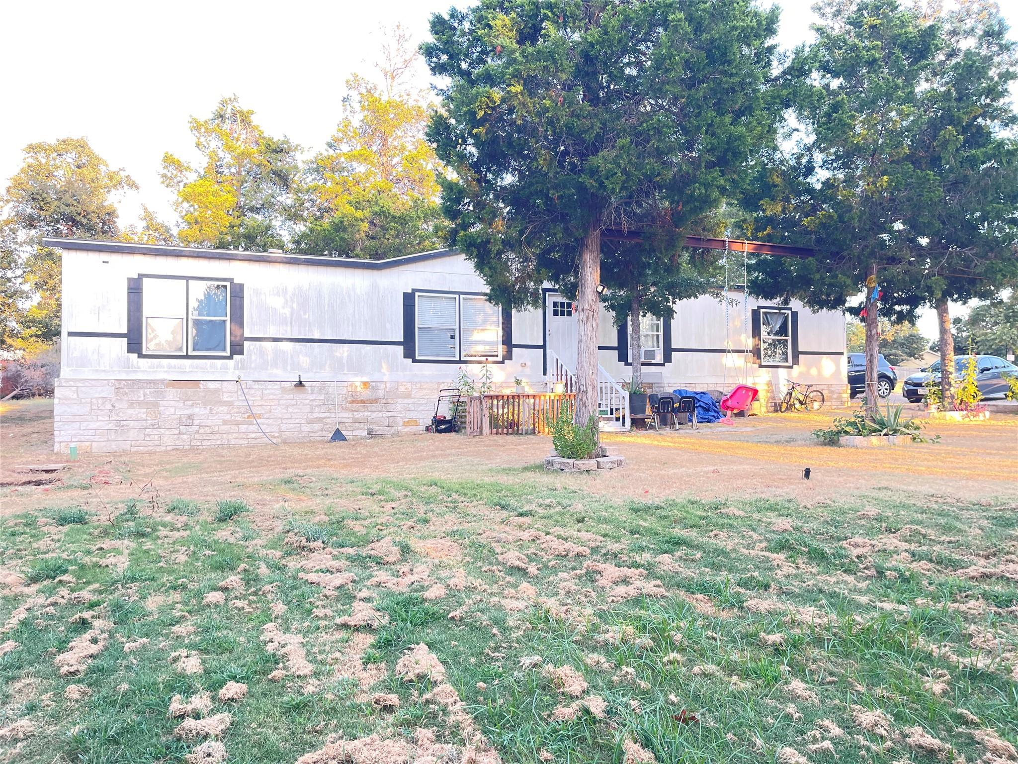 103 Azalea Ave