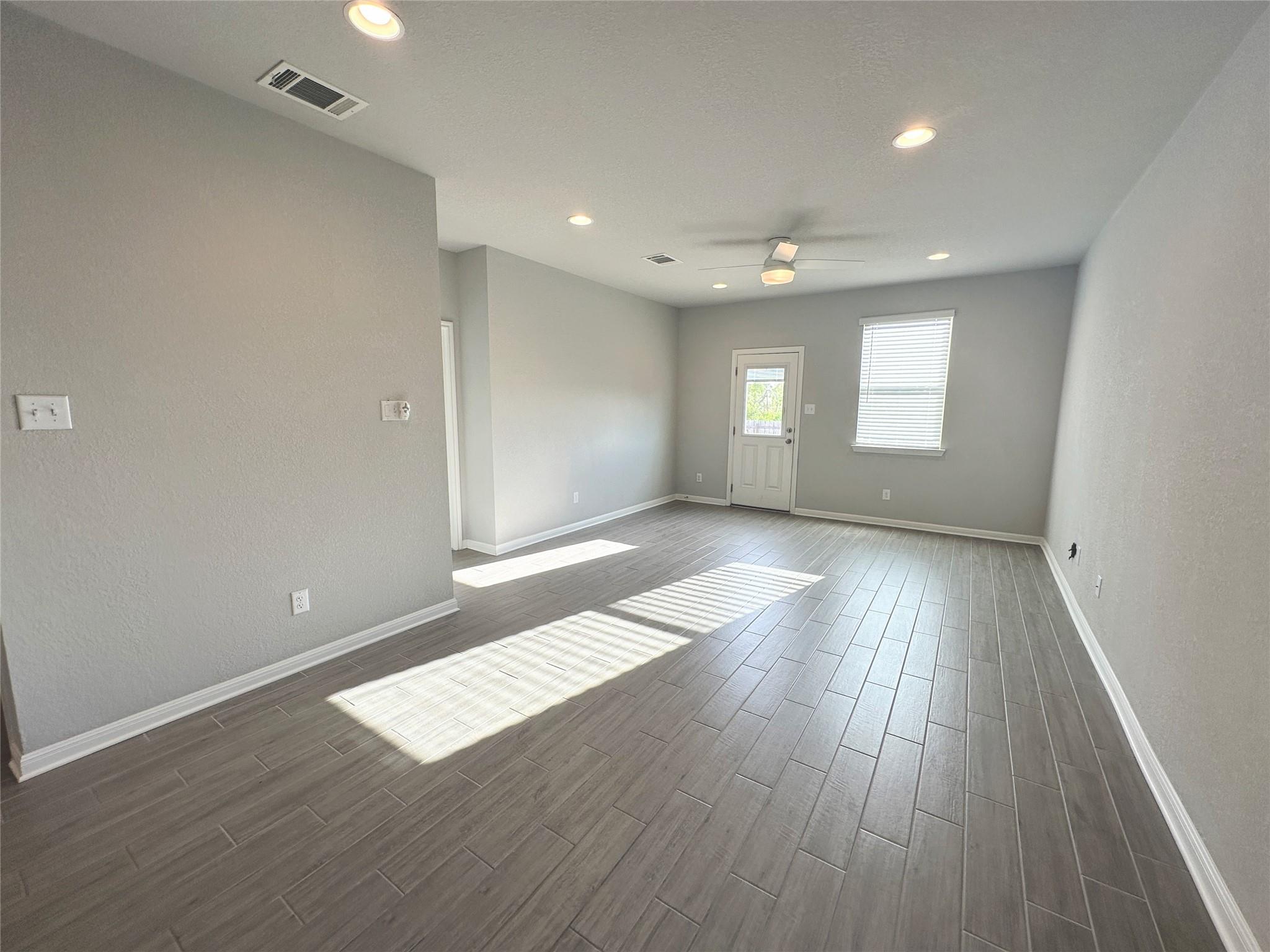 243 Kellys Heroes WAY