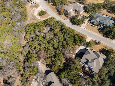 Photo of 139 Clubhouse DR, Lakeway, TX 78734 (MLS # 1695914)