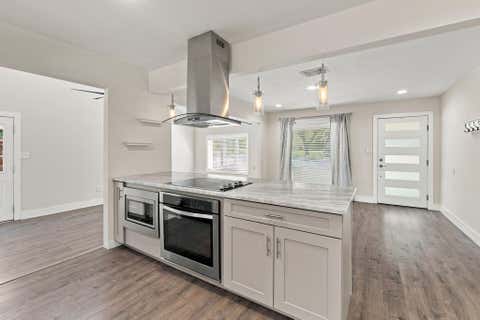 Tiny photo for 6706 Isabelle DR, Austin, TX 78752 (MLS # 5527462)