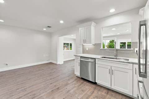 Tiny photo for 6706 Isabelle DR, Austin, TX 78752 (MLS # 5527462)