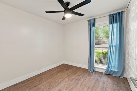 Tiny photo for 6706 Isabelle DR, Austin, TX 78752 (MLS # 5527462)