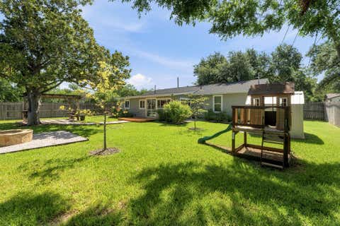Tiny photo for 6706 Isabelle DR, Austin, TX 78752 (MLS # 5527462)