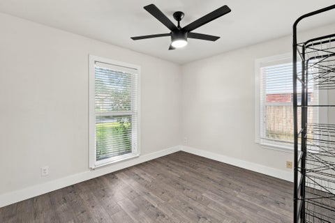 Tiny photo for 6706 Isabelle DR, Austin, TX 78752 (MLS # 5527462)
