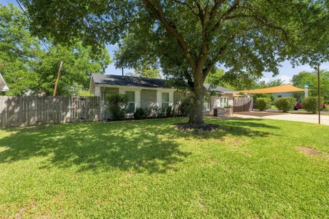 Tiny photo for 6706 Isabelle DR, Austin, TX 78752 (MLS # 5527462)