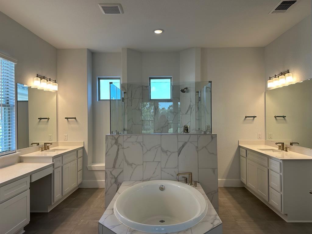 413 Prairie Clover DR