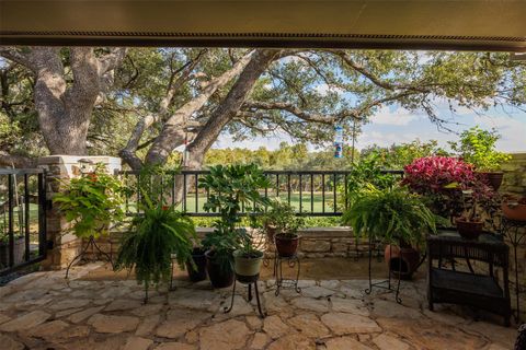 Photo of 116 W Eagle DR, The Hills, TX 78738 (MLS # 3200283)