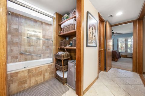 Tiny photo for 116 W Eagle DR, The Hills, TX 78738 (MLS # 3200283)