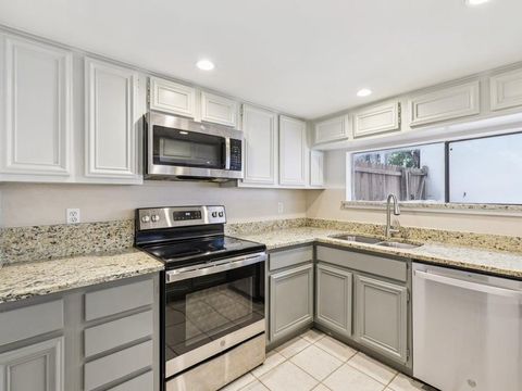 Tiny photo for 2507 Quarry RD #D, Austin, TX 78703 (MLS # 6438167)
