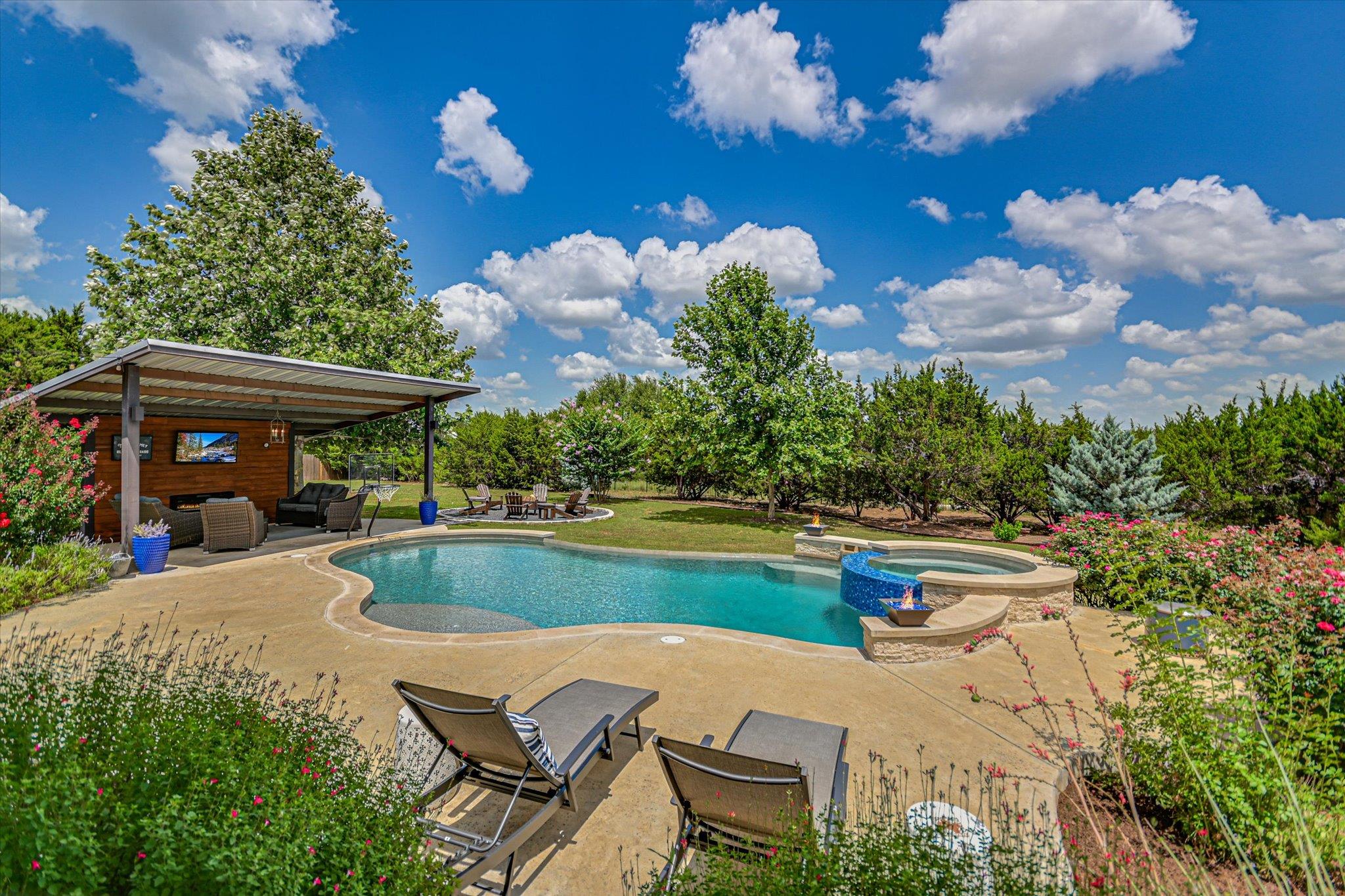 264 Sunny Slope RD