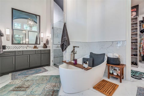 Tiny photo for 109 Bisset CT, Austin, TX 78738 (MLS # 2540004)