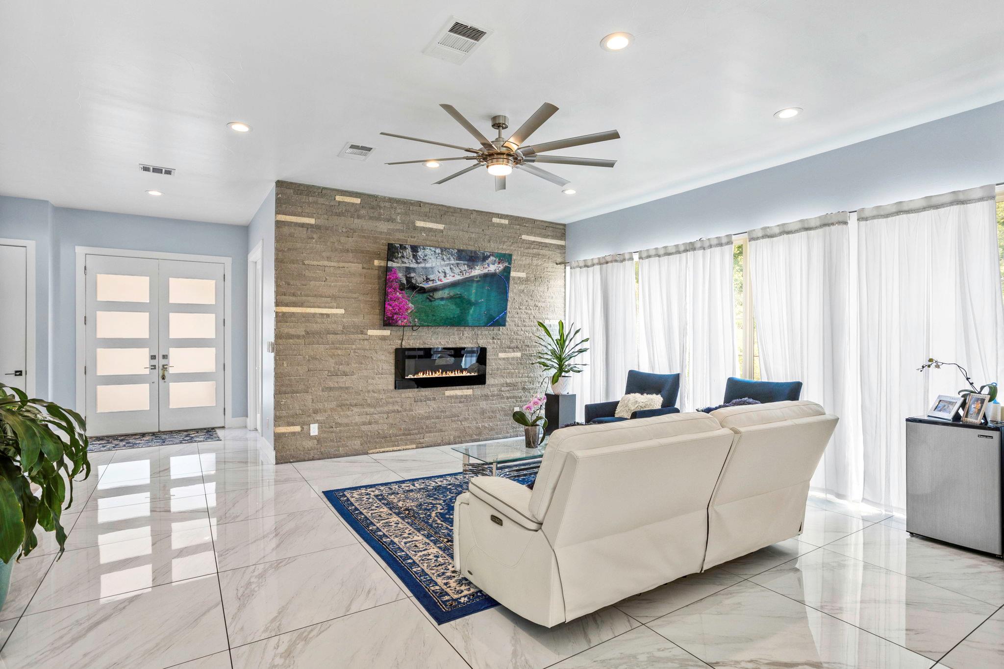 14430 Tuscola CIR