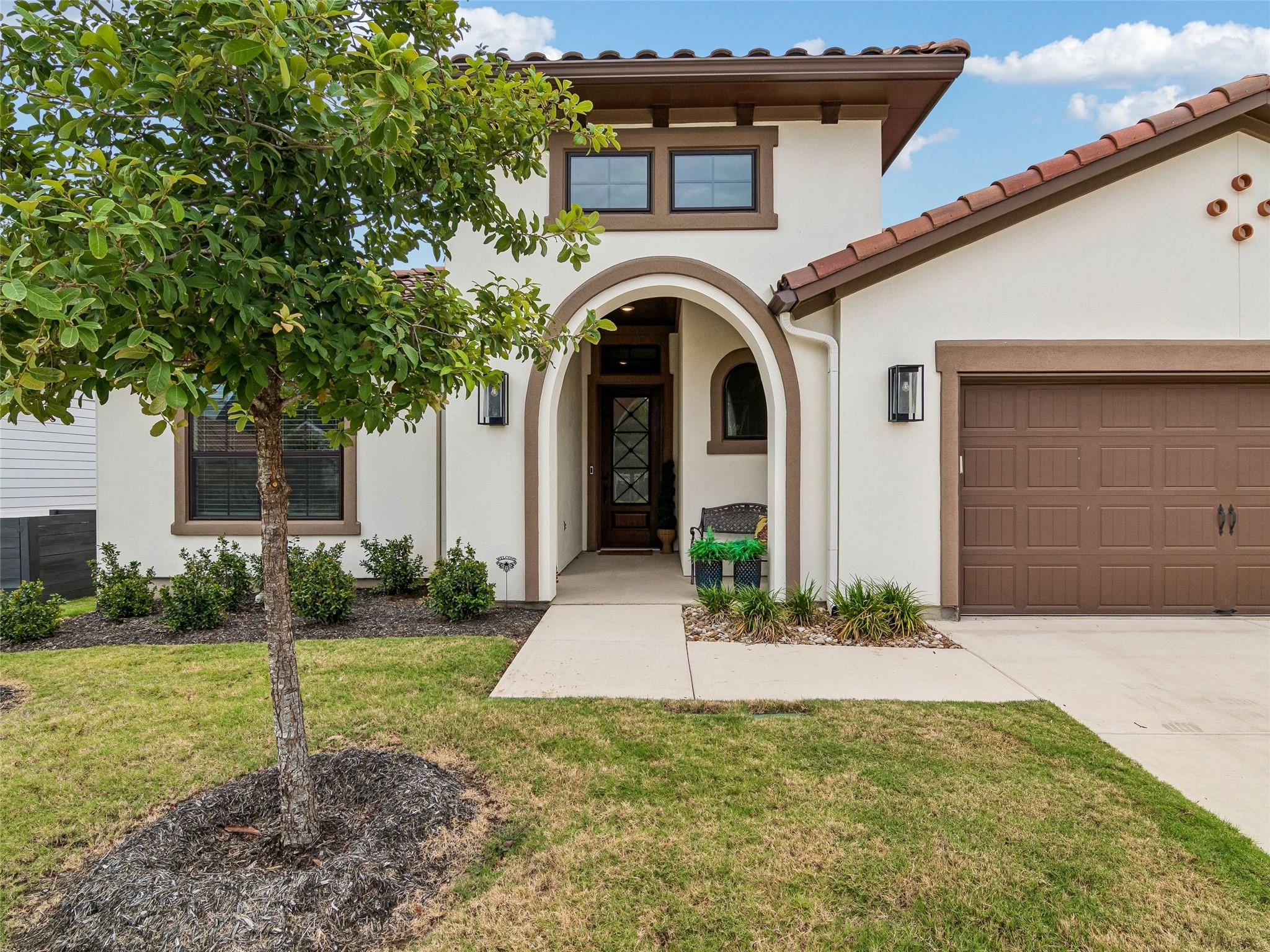 1312 Dancing Oak LN