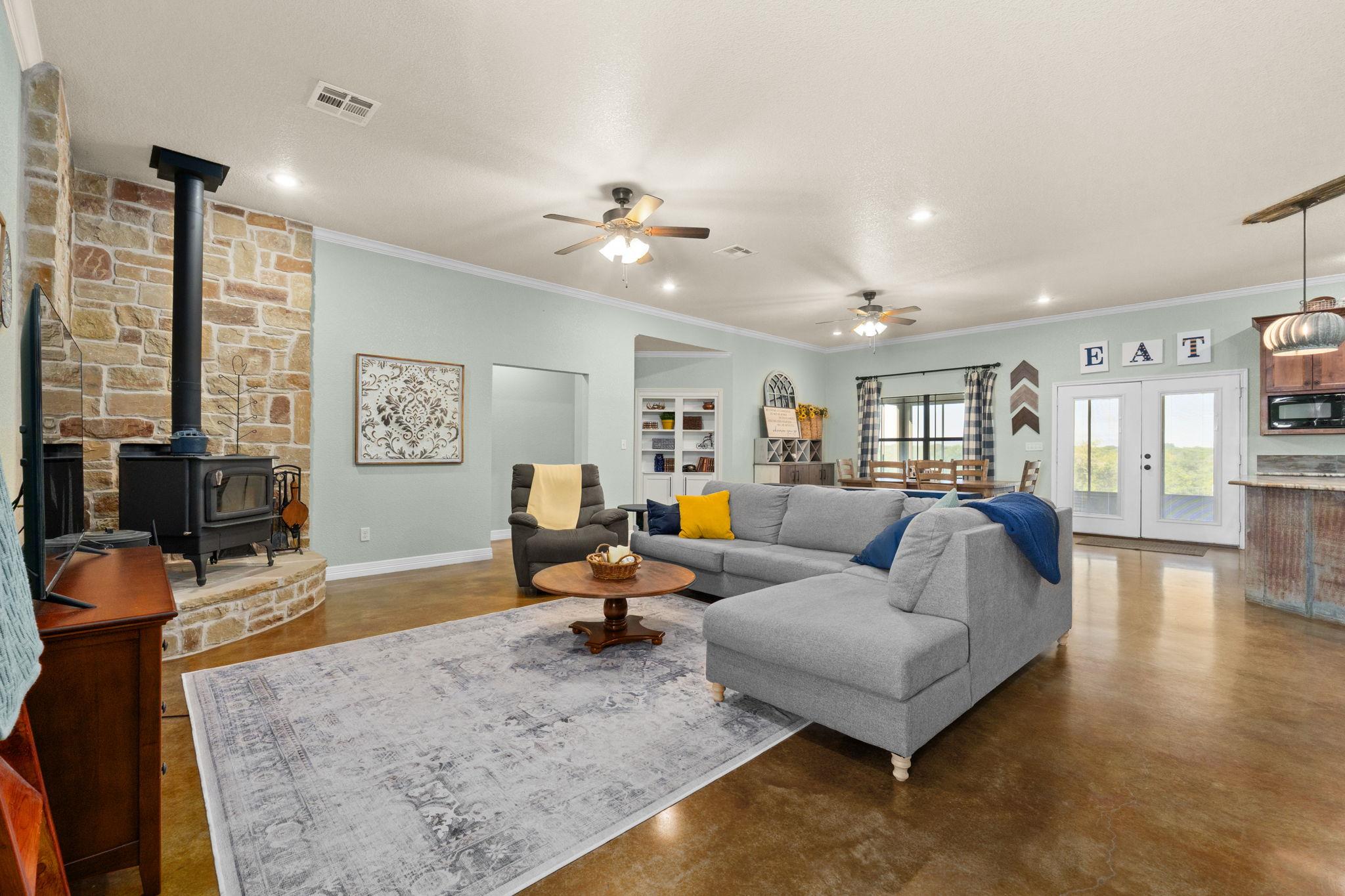 1597 County Road 176